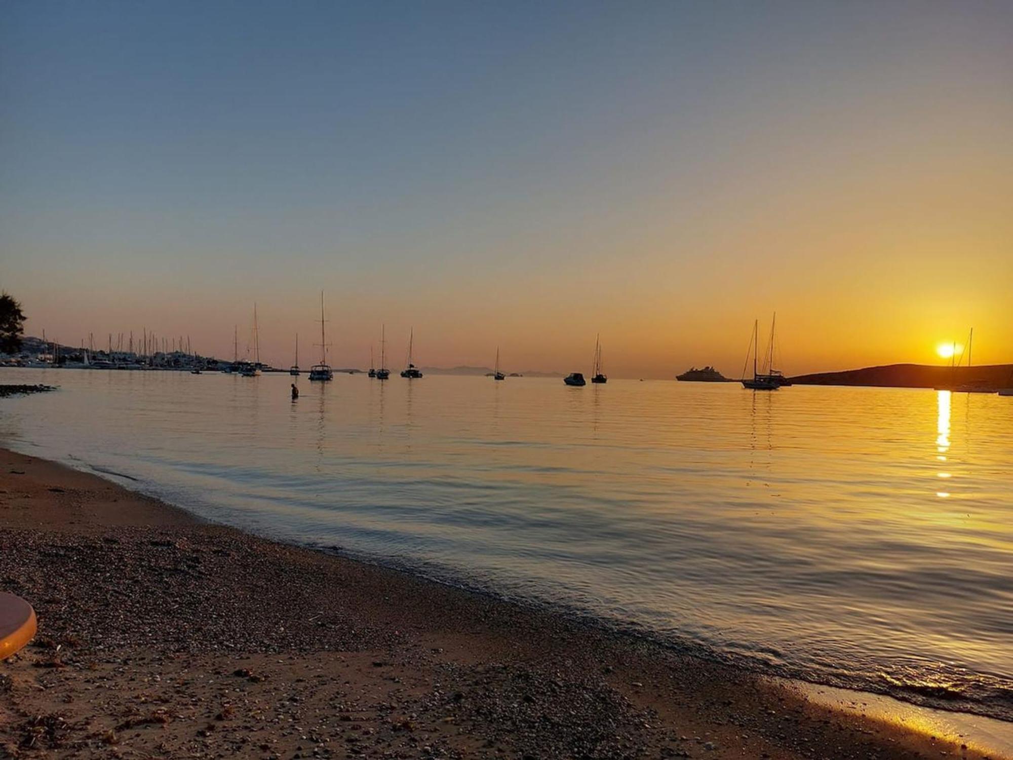 Stephany's Skyline Parikia (Paros)