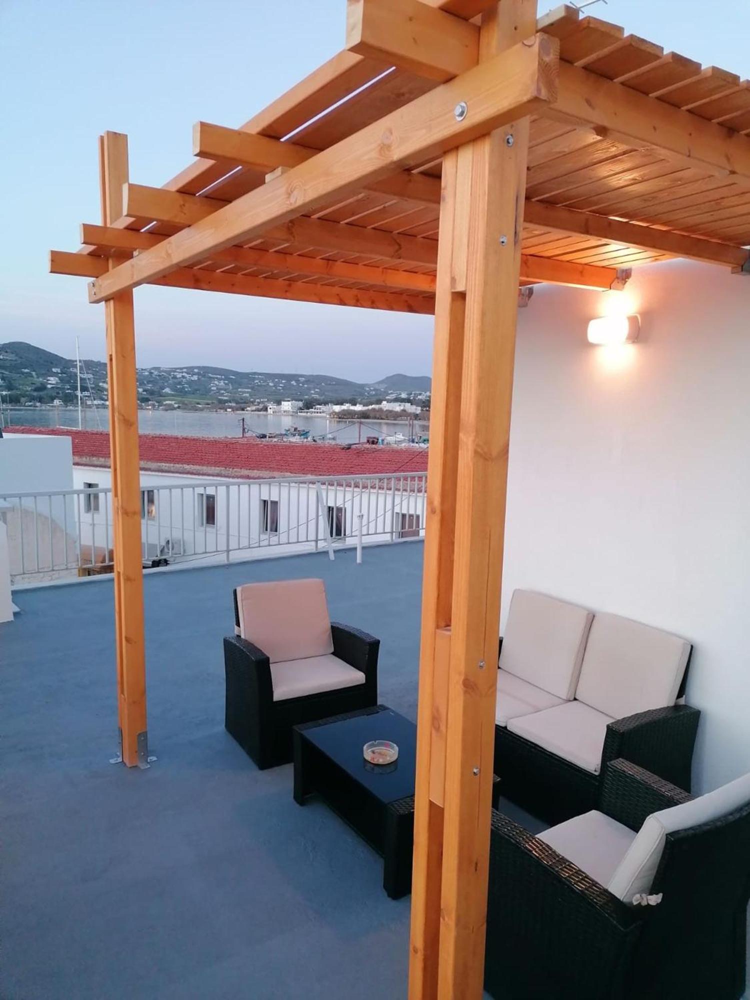 Stephany's Skyline * Parikia (Paros)